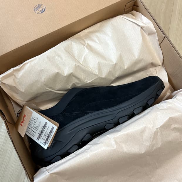 새상품 280) 머렐 윈터목3 블랙