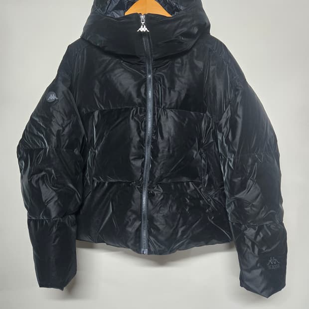 카파 여성 글로시 크롭 푸퍼 패딩 블랙 L