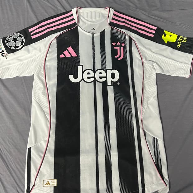 25/26 유벤투스 홈 어센틱 유니폼