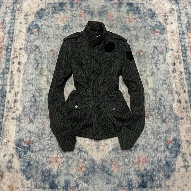The editor leopard type M65 jacket