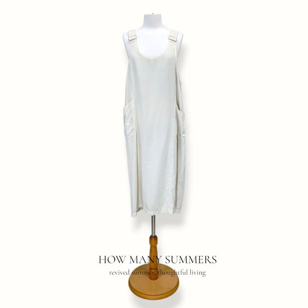 제인에어 멜빵 롱 원피스 M 아이보리 점퍼스커트 포켓 뷔스티에