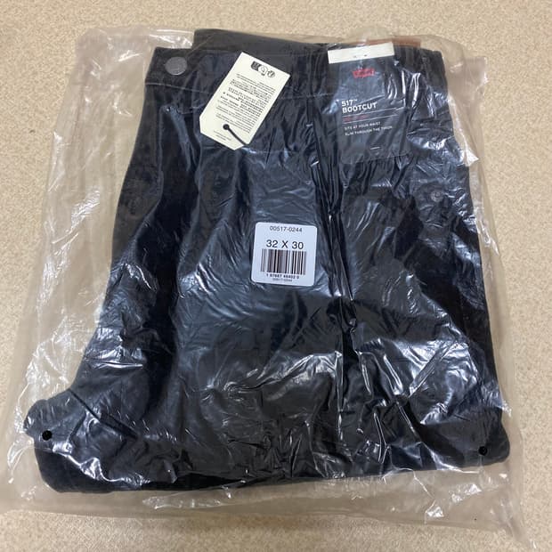 [32/30] 리바이스 프리미엄 517 로데오(블랙)