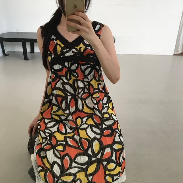 vintage pattern sleeveless