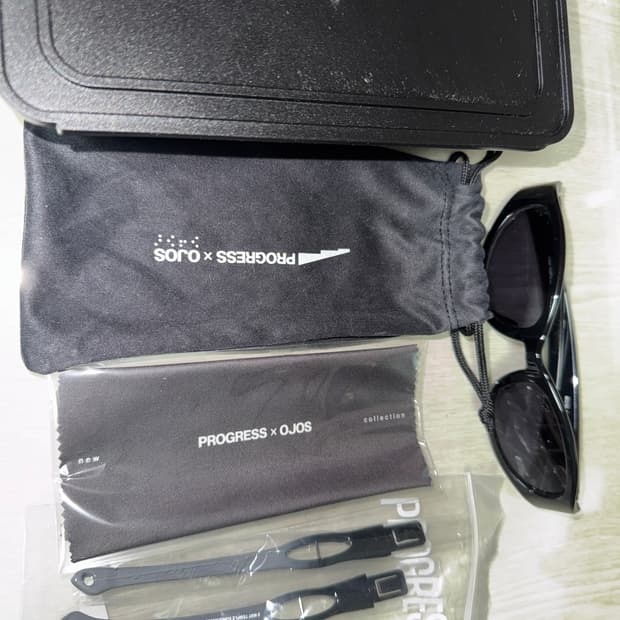 오호스 투웨이 선글라스 블랙