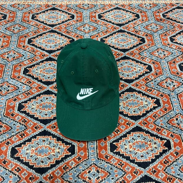 나이키 스펠로고 그린 볼캡 모자 FREE
