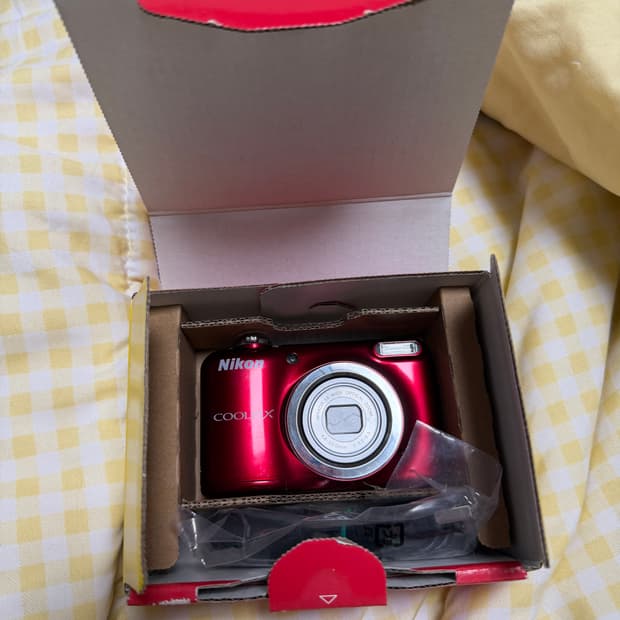 니콘 쿨픽스 A10