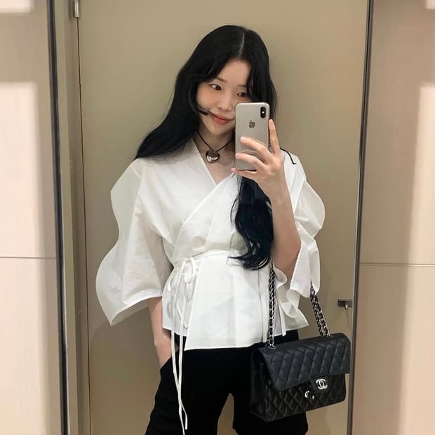 제이청 스트랩 블라우스