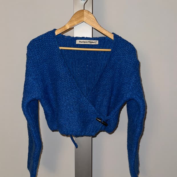 더오픈프로덕트 블루 니트