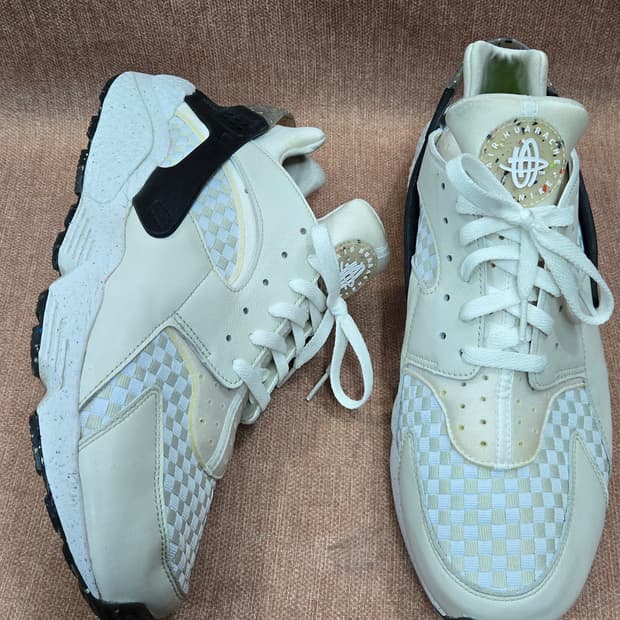 나이키 320mm- 에어 허라치 크레이터 프리미엄 라이트본 흰검