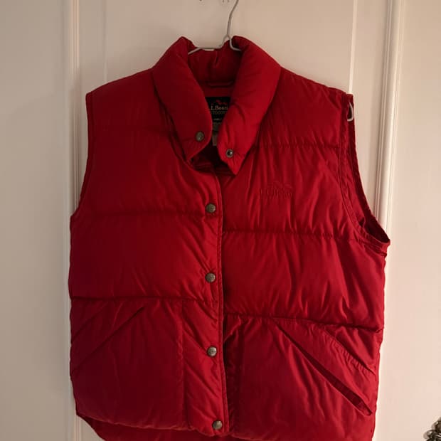 LL Bean Red Small Logo Vest