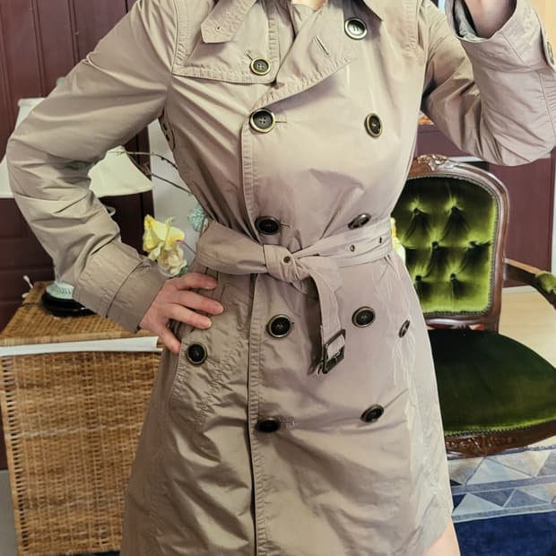 버버리 발모랄 타프타 트렌치 정품 윤은혜 uk4 us2