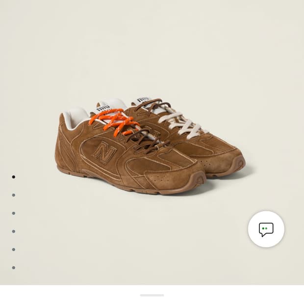 뉴발란스 X 미우미우 스웨이드 및 메쉬 스니커즈