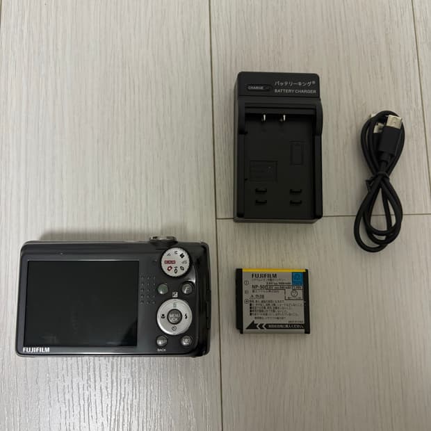 [민트급]후지필름 파인픽스 f70exr