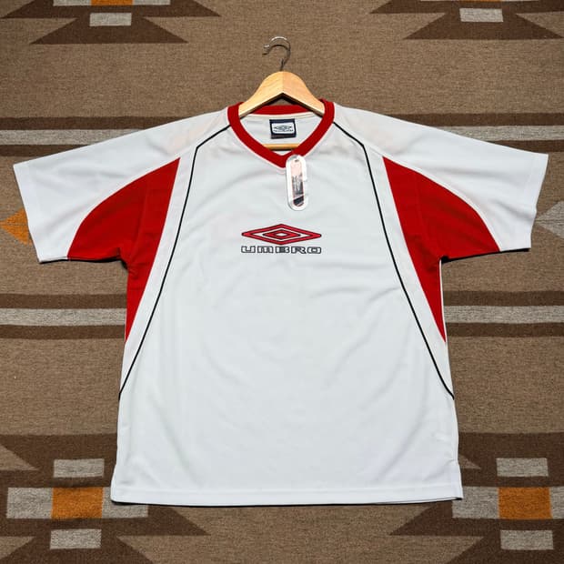 미사용)엄브로 00s 블록코어 반팔 XL