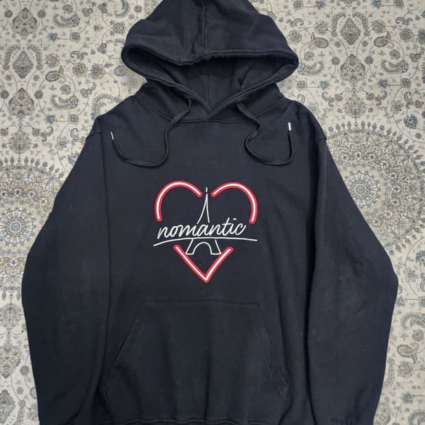 비욘드클로젯 에펠탑 프린팅 후드티 S (66반까지)