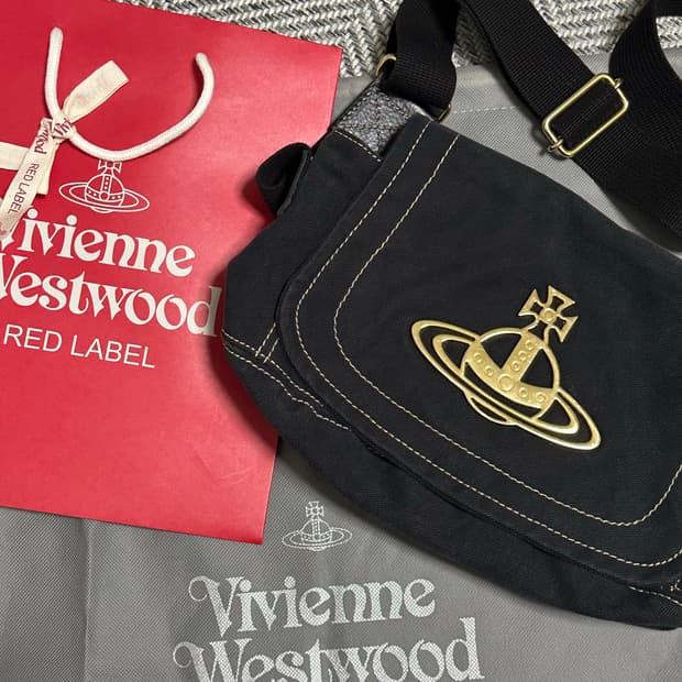 비비안웨스트우드 빈티지캔버스 크로스백