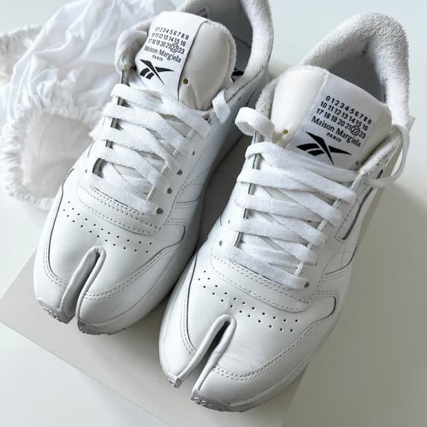 리복 x 메종 마르지엘라 타비 스니커즈 245