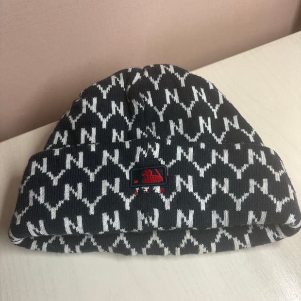 MLB NY 모노그램 비니(정품)♟️