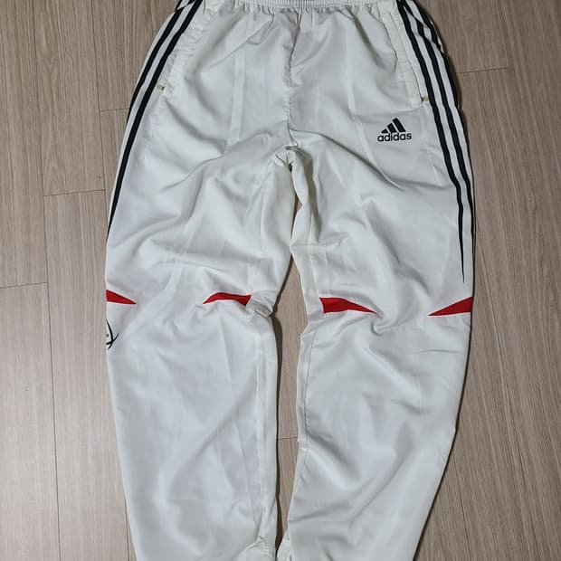 아디다스 올드스쿨 화이트 트랙팬츠90 상태좋음