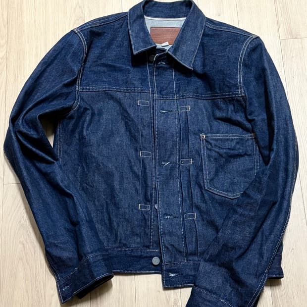[WhoAU] 콘밀 데님 자켓