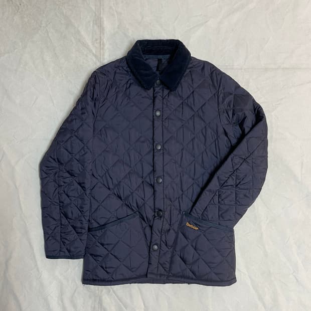 바버 퀼팅 코트 