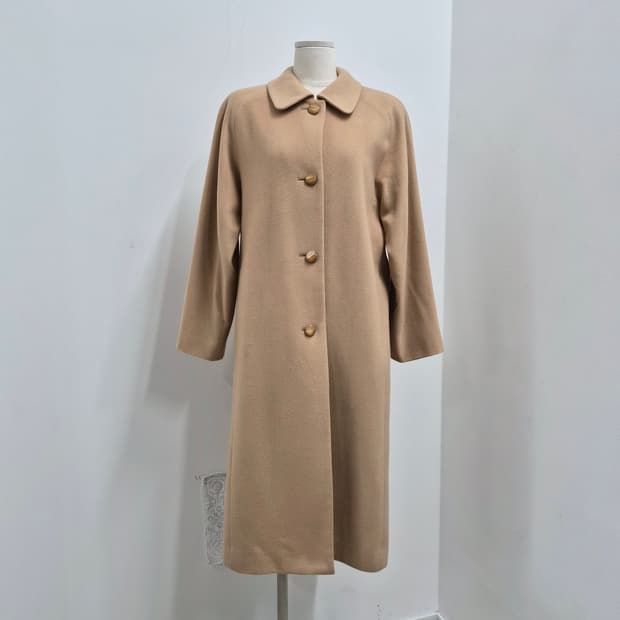 울100 베이지 라운드카라 클래식 롱코트 