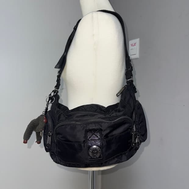 Y2K 키플링 숄더백 