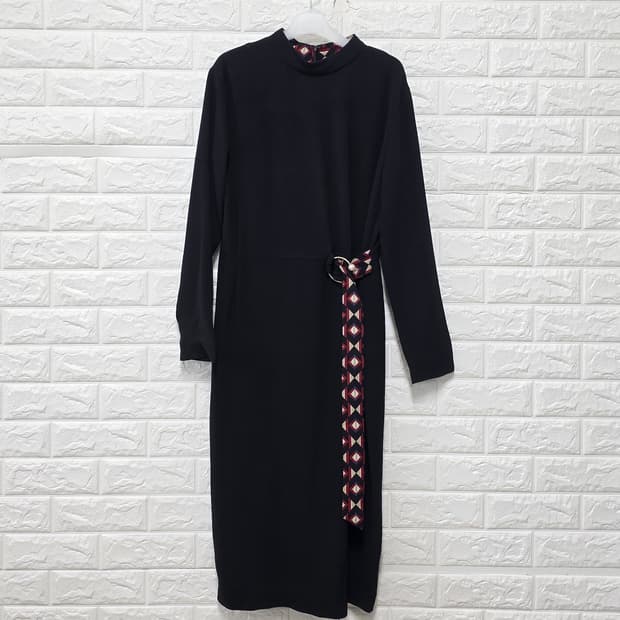 더 아이잗 컬렉션 블랙 롱 원피스 M