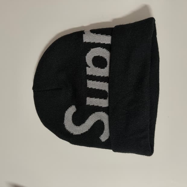 슈프림 빅로고 비니