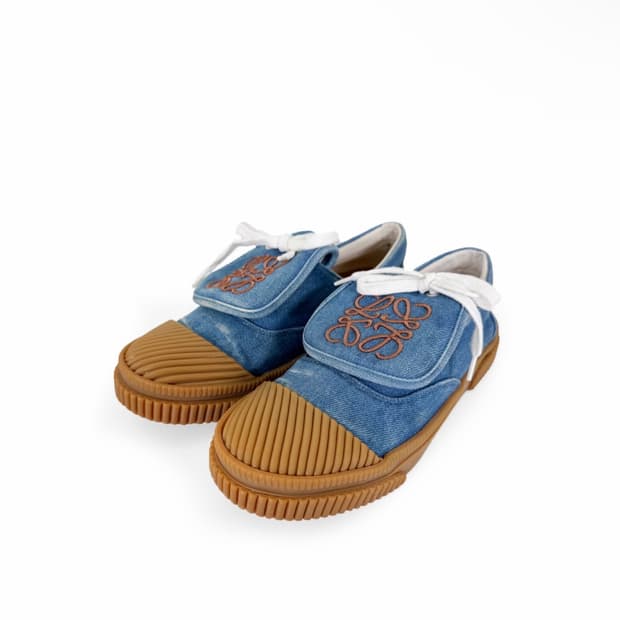 [38] 로에베 x 하울의움직이는성 데님 아나그램 플랩 스니커즈 블루