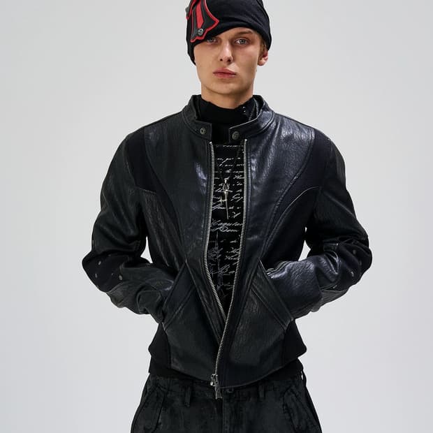 슬림핏 크롭 레더 자켓