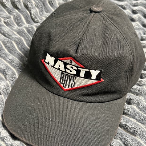 더 긱스 검정색 모자 팝니다