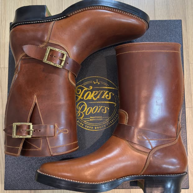 [265-270] Fortis Boots 엔지니어 부츠 플랫박스