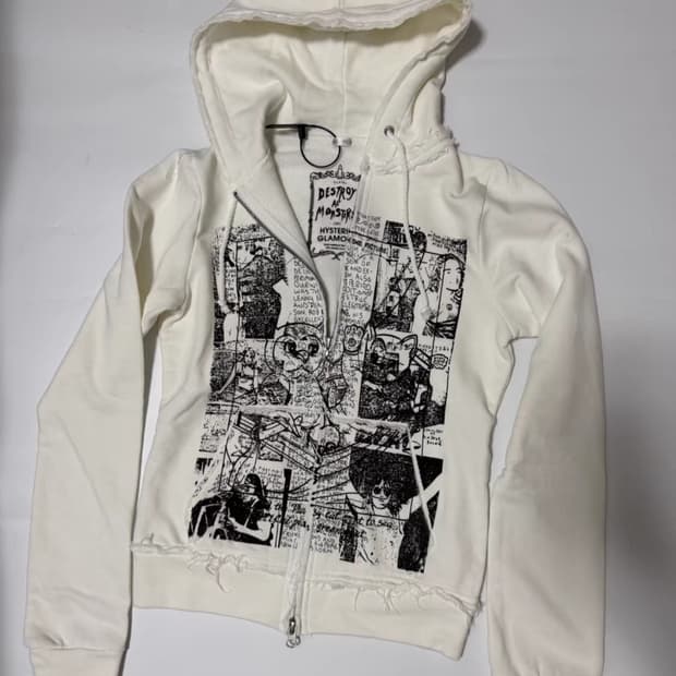 히스테릭글래머 디스트로이 올 몬스터스

후드집업