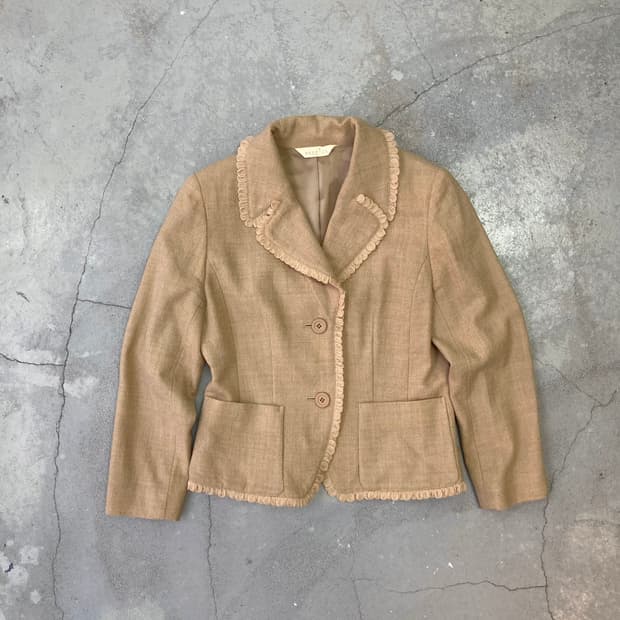  beige frill jacket