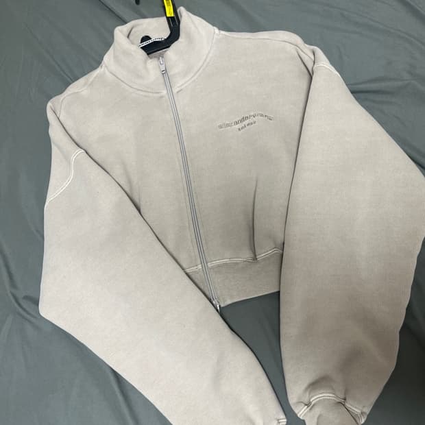 알렉산더왕 크롭 집업