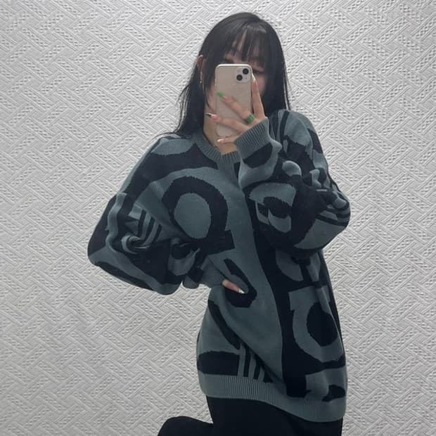 아디다스 오리지널스 스트릿 힙합 로고플레이 니트 L C08880