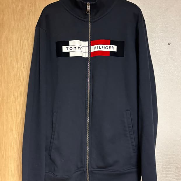 타미힐피거 로고 집업