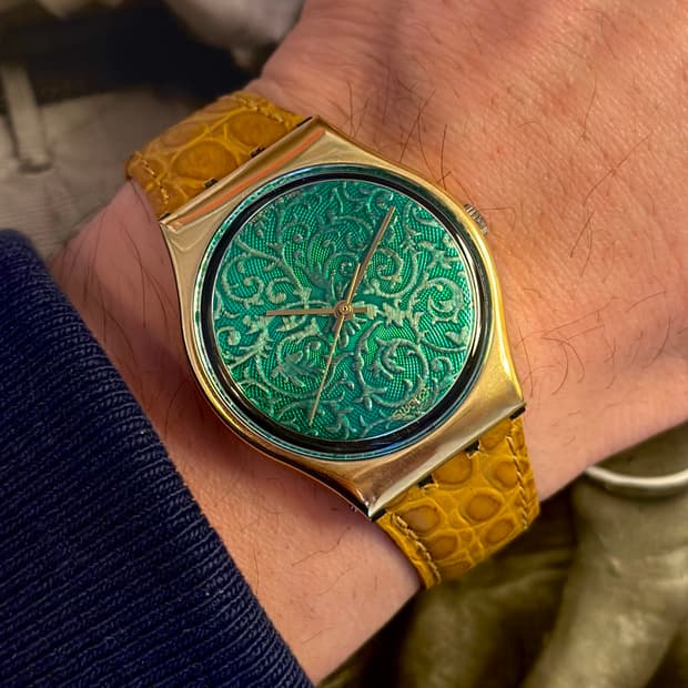 88년판) 빈티지 스와치 크리스마스 에디션 pompadour