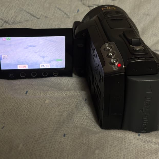 JVC Victor Everio GZ-HM400 에버리오 캠코더