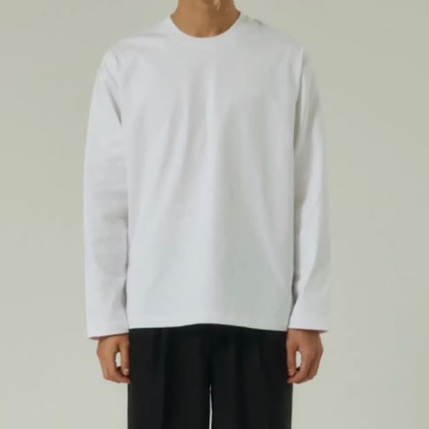 리우아 / 프리미엄 cp10 뉴세미오버핏 긴팔티 / L