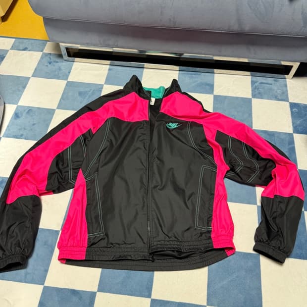 나이키 아트모스 셋업(m) 100-103 사이즈