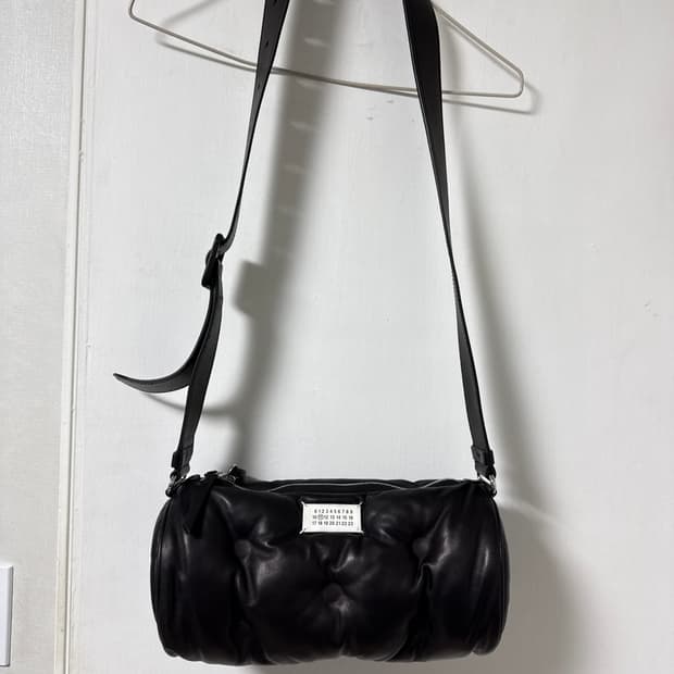 마르지엘라 글램 슬램 카프스킨 필로우백