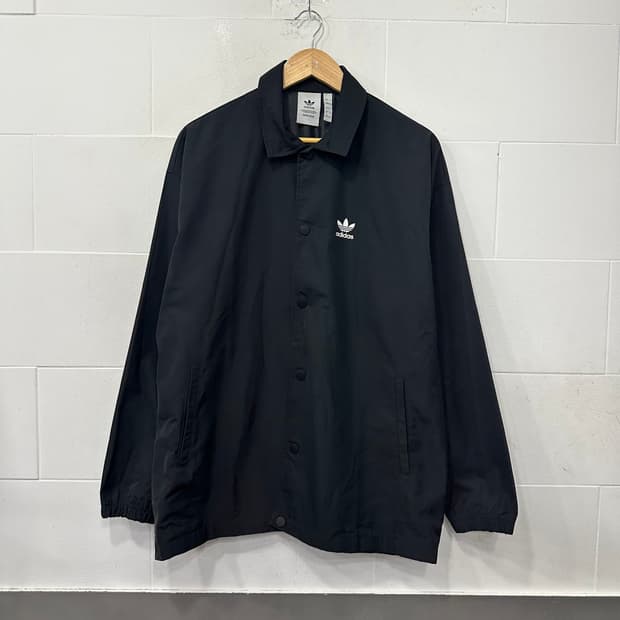 아디다스 백로고 코치자켓