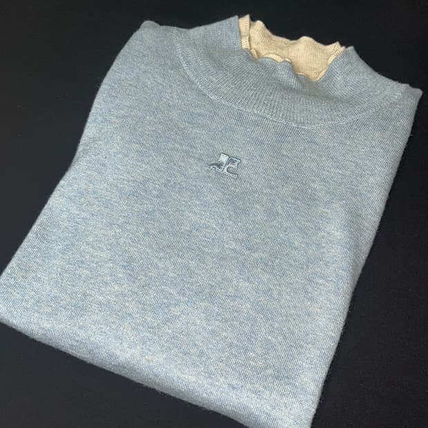 꾸레쥬 반팔 니트