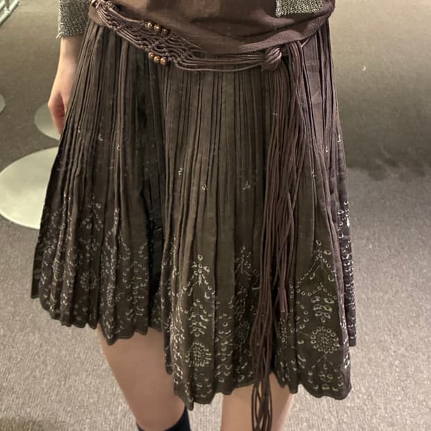 M)Japanese vintage 여성 꽃자수 미디 플리츠 스커트