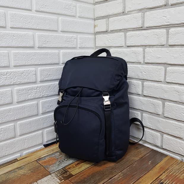 [정품] 프라다 테수토 패브릭 남성백팩 네이비