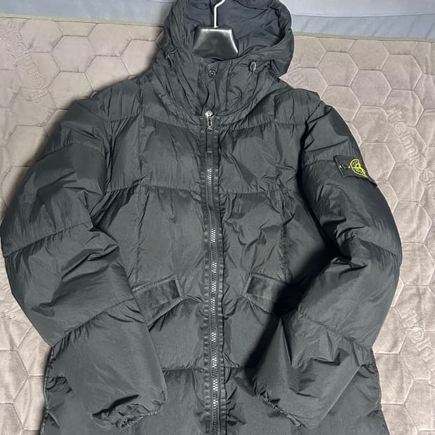 19fw 스톤아일랜드 크링클랩스 패딩xl 