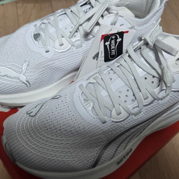 푸마 포에버런 나이트로2 와이드 260 팝니다