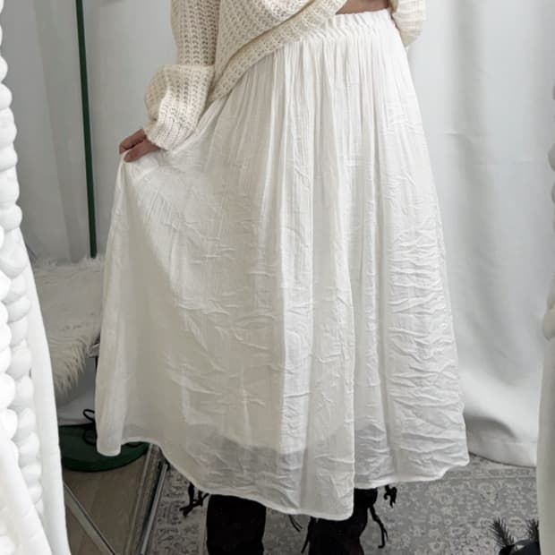 화이트 밴딩 롱 스커트